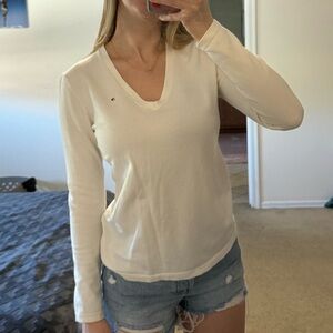 White Tommy Hilfiger soft and cozy vintage long sleeve v-neck top